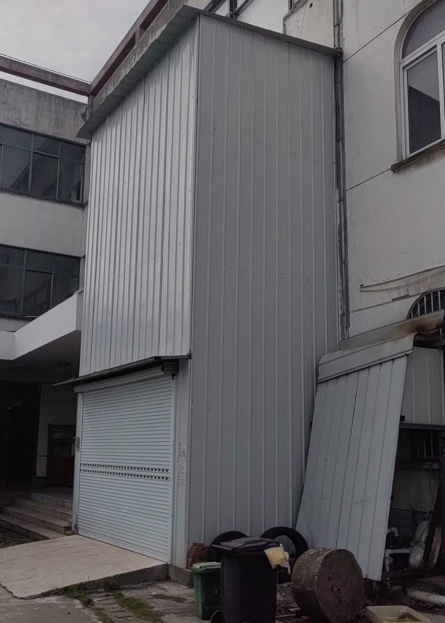 空降門